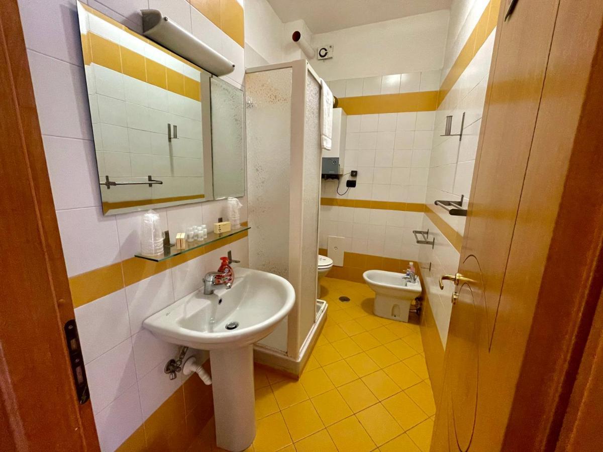 Apartamento Maria Carolina Casavacanze Caserta Exterior foto